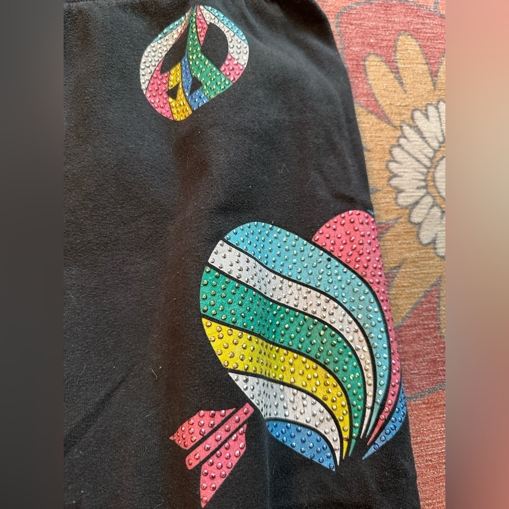 VS PINK Vintage Studded Rainbow Design Capri Sweatpants. Size Large - Picture 3 of 12